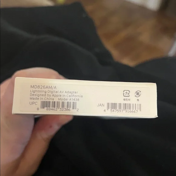 NWT Apple Lightning Connector Adapter - Picture 4 of 4